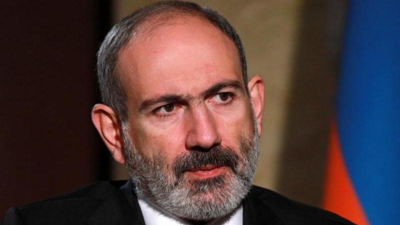 Премьер Армении назвал причину бедности в стране