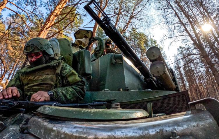 ТАСС: ВСУ перебросили часть группировки из Курской области на юг ДНР