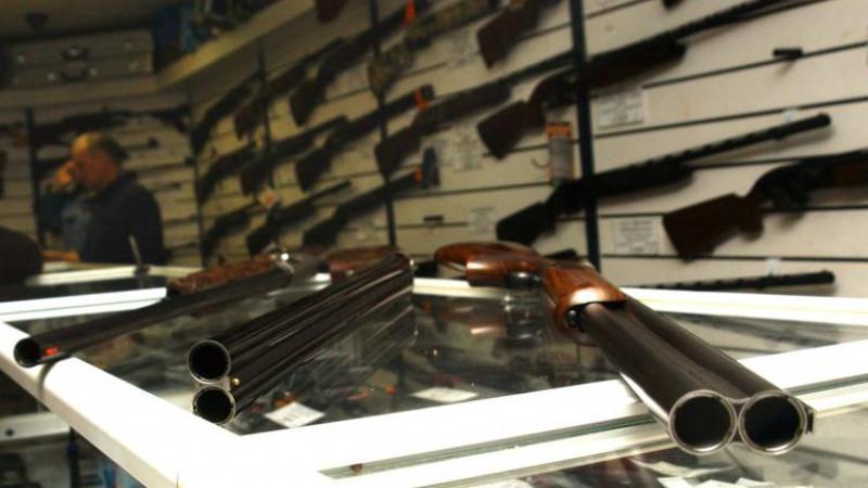 В 51 регионе РФ пресекли деятельность 157 нелегальных оружейников