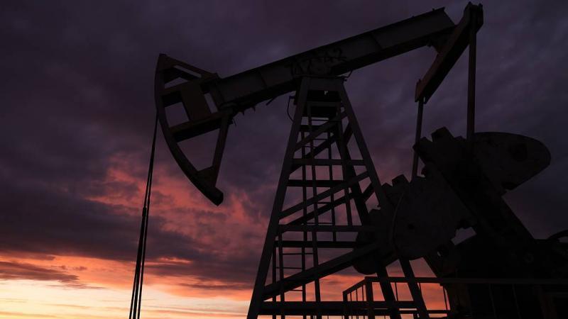 Цена нефти Brent впервые с 27 августа опустилась ниже $67