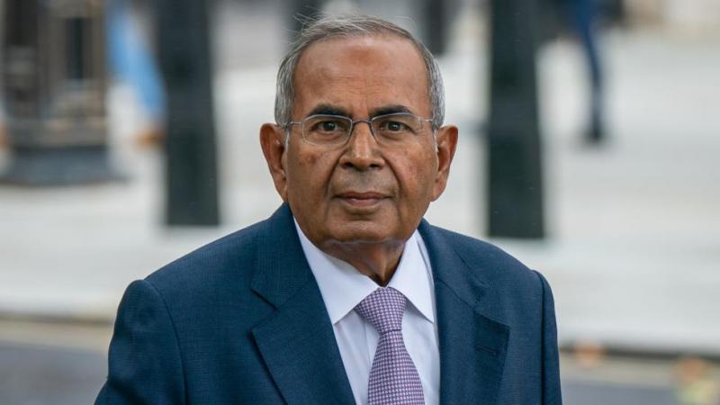 FT: скончался богатейший человек в Великобритании Гопи Хиндуджа