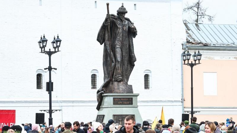 В Вологде состоялась церемония открытия памятника Ивану Грозному