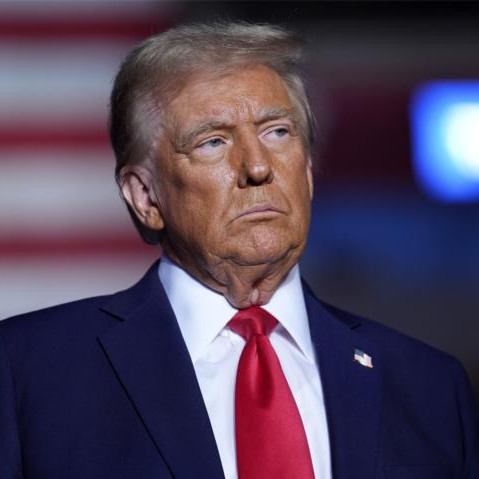 Трамп заявил об "очень хороших переговорах"...