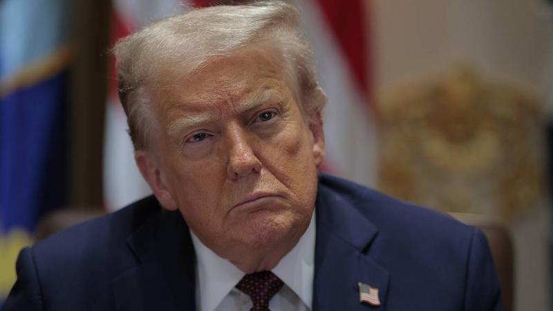 Трамп полагает, что США "потеряли" Россию и Индию