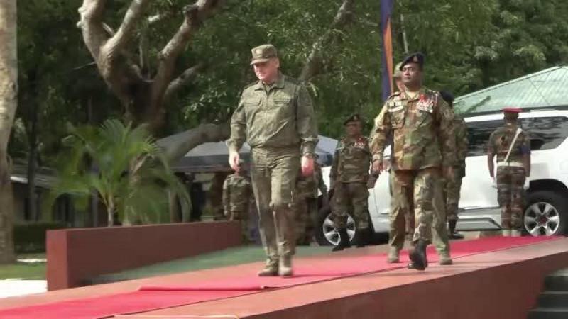 Россия и Шри-Ланка проводят первые совместные военные учения "Тропа росомахи"