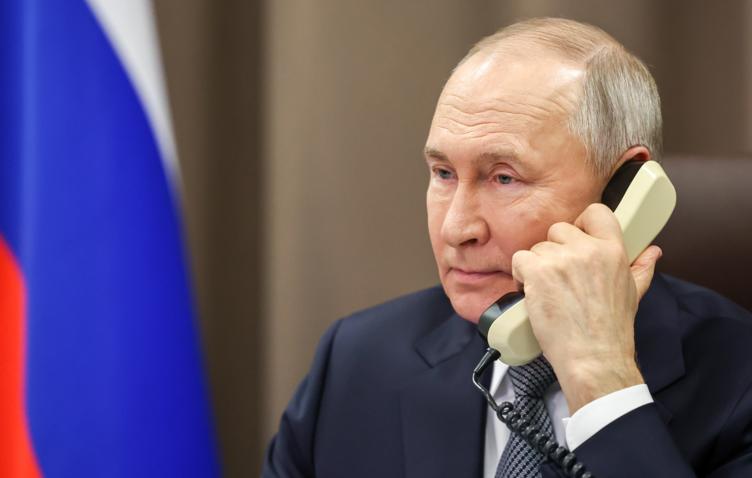 Путин провел телефонный разговор с Нетаньяху