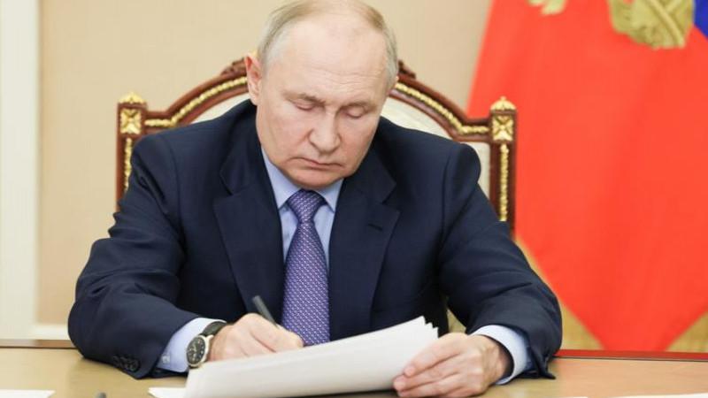 Президент РФ присвоил аэропорту Нерюнгри имя Гавриила Чиряева