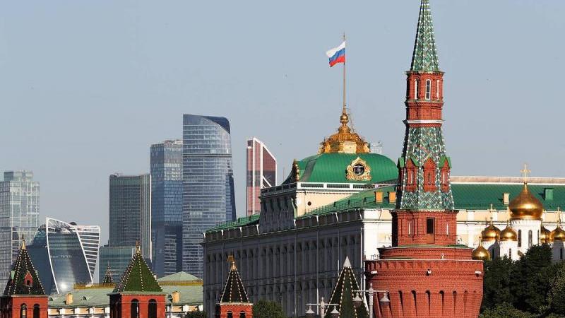 Король Малайзии прибыл в Кремль