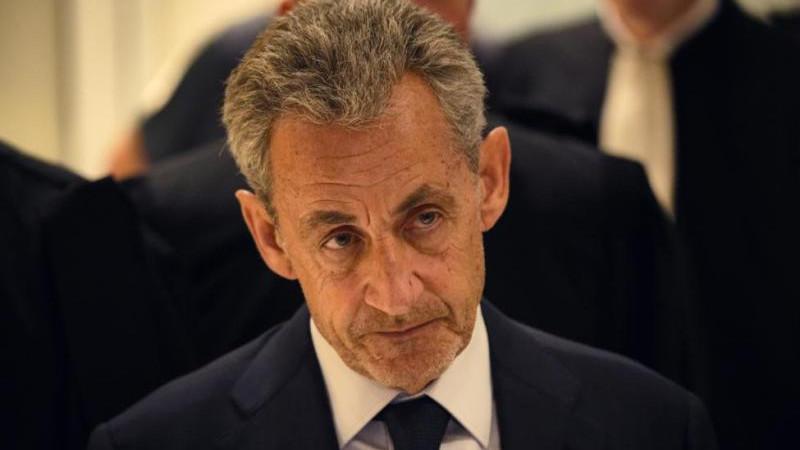 Le Point: Саркози опасается есть тюремную еду