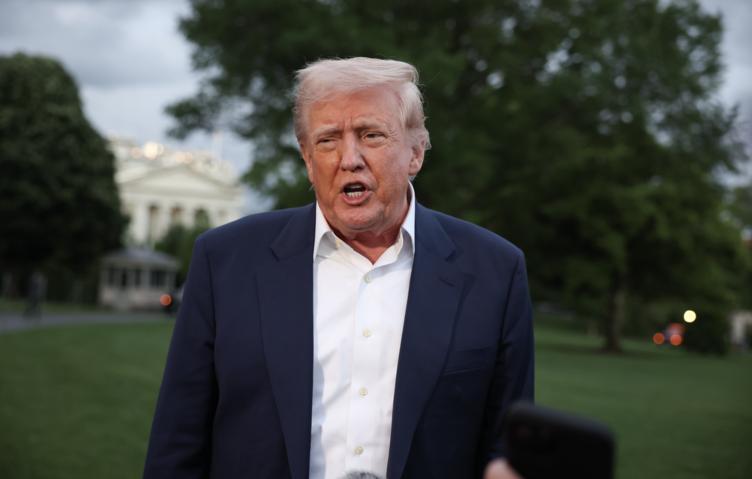 Трамп считает глупым решение исключить Россию из G8