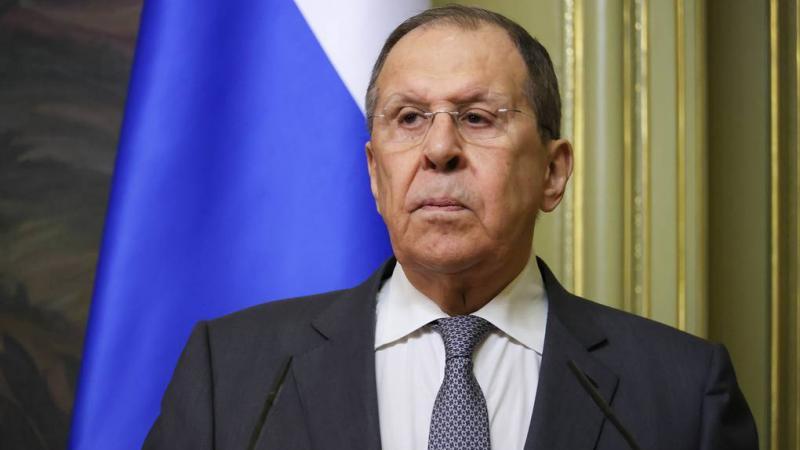 Лавров отметил, что ситуация с госдолгом США вышла из-под контроля