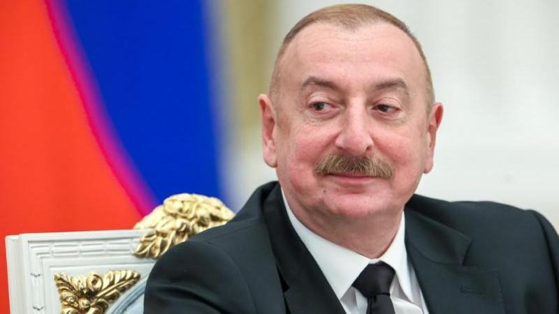 Алиев поздравил Путина с днем рождения в ходе разговора по телефону