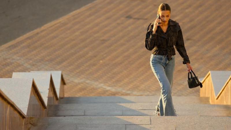 "Ъ": отечественные sim-карты будут "охлаждать" после роуминга