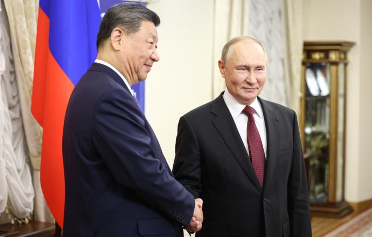 Переговоры лидеров России и Китая продолжались более семи часов