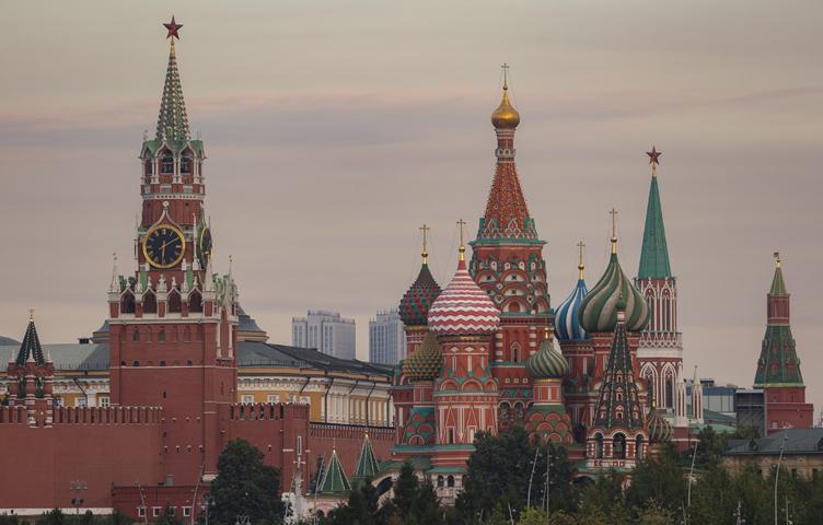 В Москву прибыли президент Абхазии и генсек ЦК Компартии Вьетнама