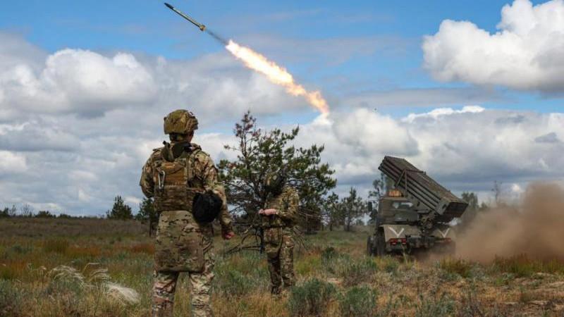 ВС РФ атаковали железнодорожный состав, перевозивший подразделения ВСУ