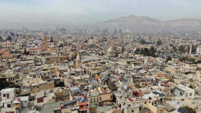 Аш-Шараа принял участие в параде по случаю годовщины смены власти в Сирии