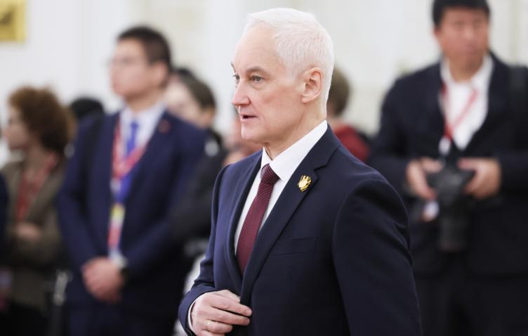 Глава МО РФ подписал приказ о проведении салютов в День Победы