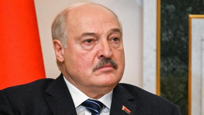 Лукашенко призвал повышать производительность труда для конкуренции с ЕС