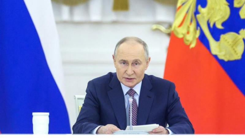 ВЦИОМ: Путин стал лидером рейтинга нравственных ориентиров у россиян