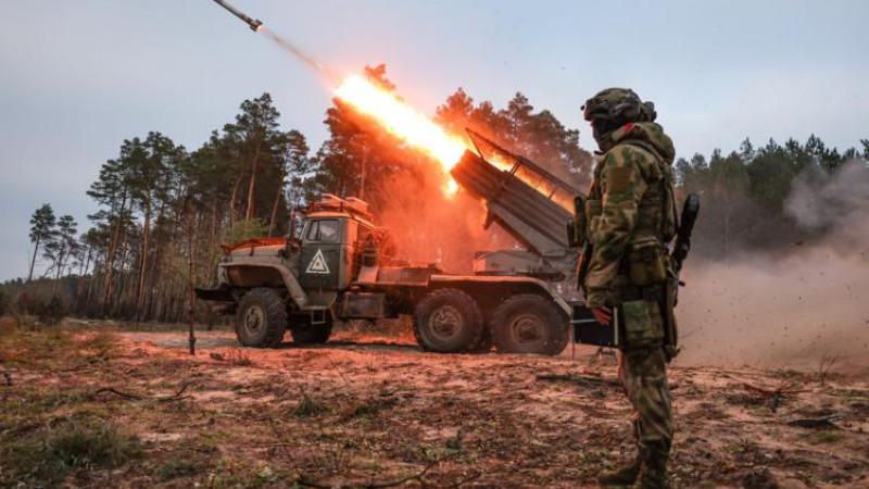 ВС РФ нанесли удар высокоточным оружием по военным аэродромам Украины