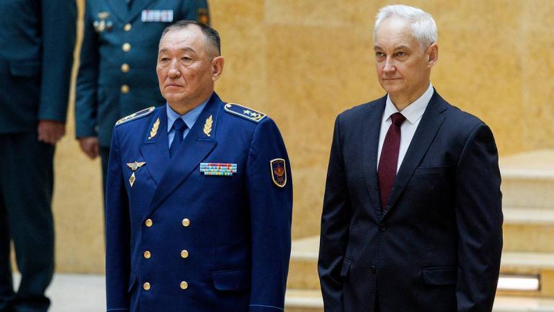 Белоусов встретился с министром обороны Казахстана в Москве