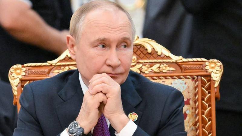 Путин заверил, что Москва будет делать все для развития отношений с Баку