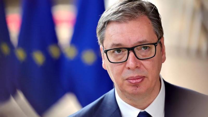 Вучич потребовал ускорить евроинтеграцию Сербии "даже ценой унижения"