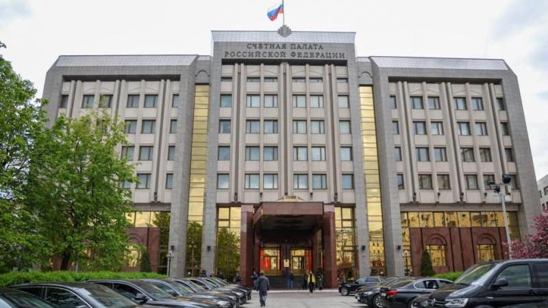 Государственный долг России составил 31,98 трлн рублей