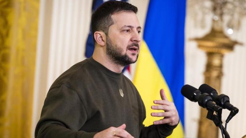 Зеленский уверен, что переговоры о территориях должен вести он