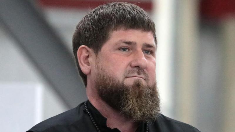Кадыров разыграет iPhone 17 среди голосующих за символы на банкноте в 500 рублей