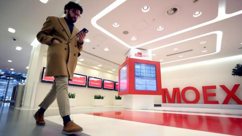 Российский рынок акций на открытии основной торговой сессии растет