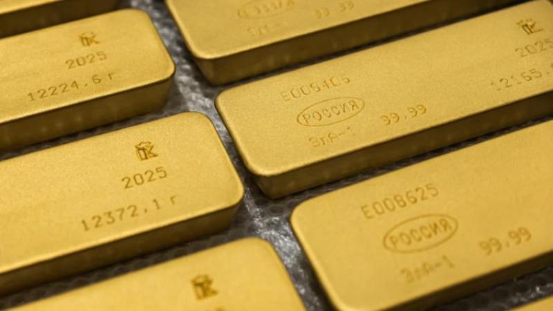 Цена золота впервые с 4 августа опускалась ниже $3 400 за тройскую унцию