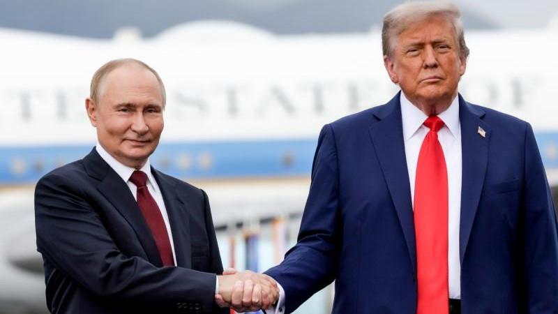 В Кремле заявили, что даты нового разговора Путина и Трампа пока нет