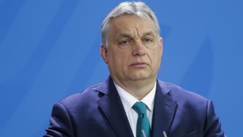 Орбан отметил, что лидеры ЕС выглядят жалкими на фоне Путина и Трампа
