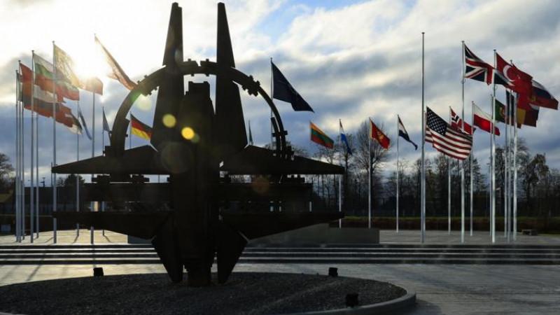 Экс-генсек НАТО: рост военных расходов до 5 % ВВП будет болезненным