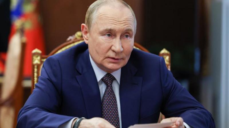 Президент назвал устойчивую ситуацию с бюджетом в России