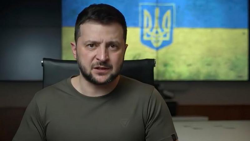 Зеленский заявил, что Украина не выведет войска из Донбасса