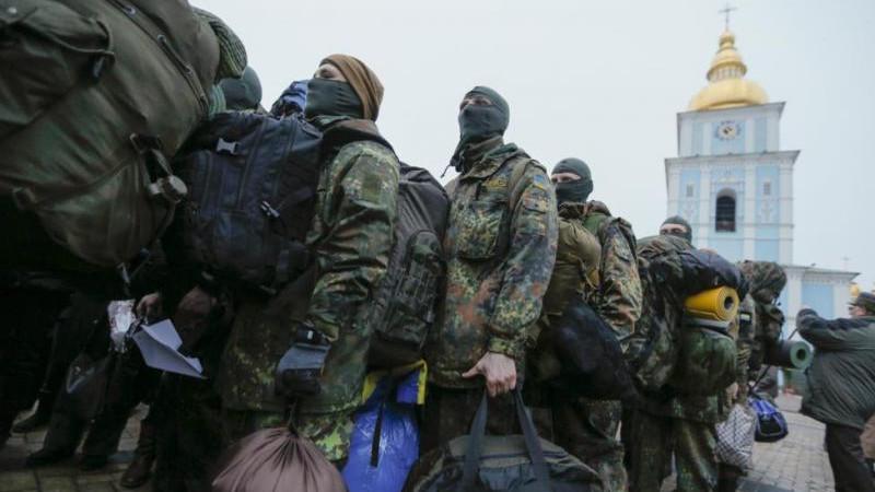 Захарова отметила, что Зеленский убивает украинцев на деньги Запада