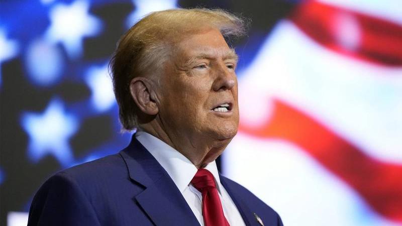 Трамп заявил, что допускает введение санкций против банков России