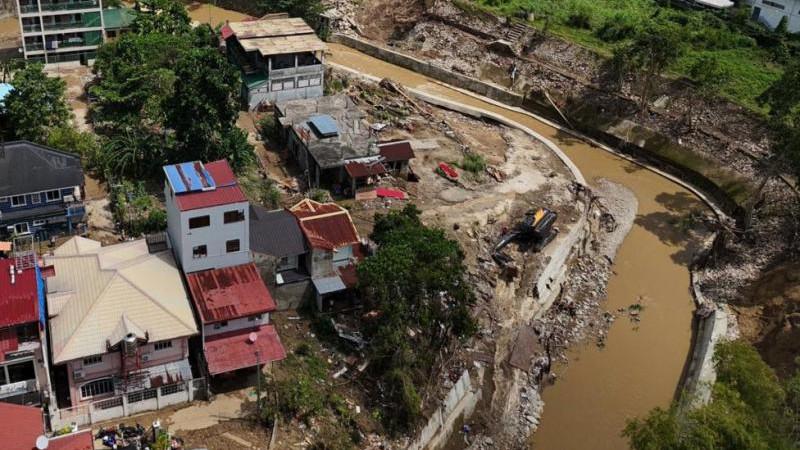 Число пострадавших на Тайване в результате тайфуна "Фунг-Вонг" составило более 50 человек