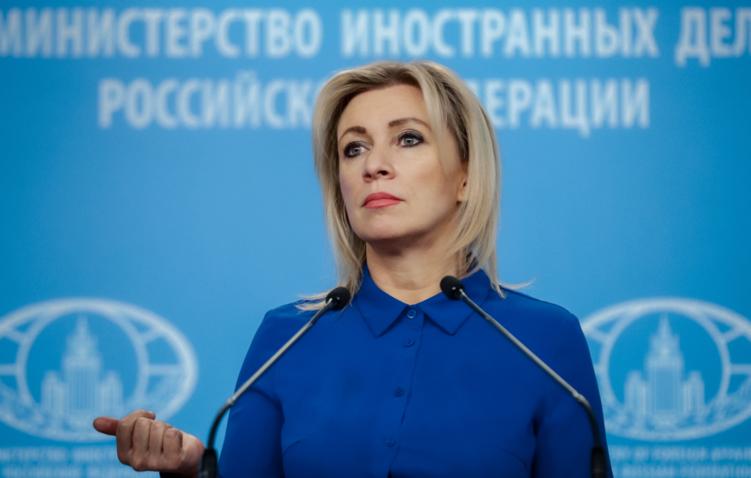 Захарова заявила, что Россия точечно ответит на неадекватные действия Польши