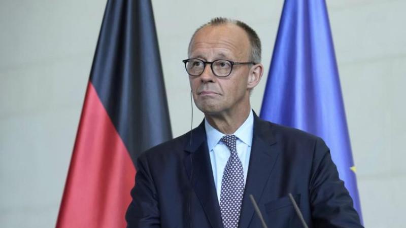 Мерц: Трамп после саммита на Аляске проинформирует Зеленского и лидеров ЕС
