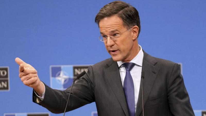 Рютте заявил, что Украина не выживет без гигантского потока оружия США