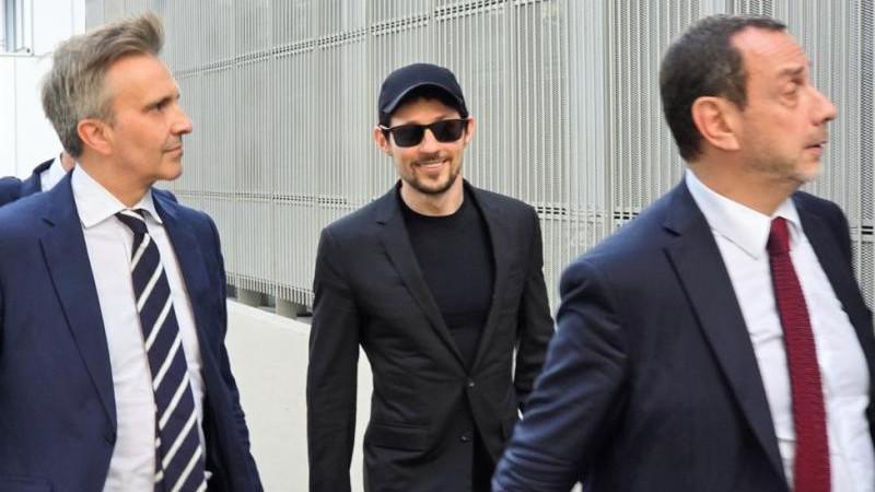 Bloomberg: Дуров добился отмены ограничений на выезд из Франции