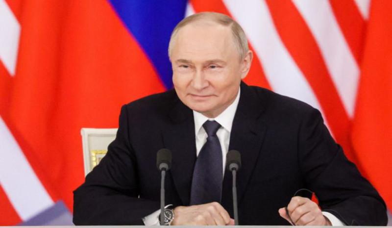 Путин загадал премьеру Малайзии загадку про три трона