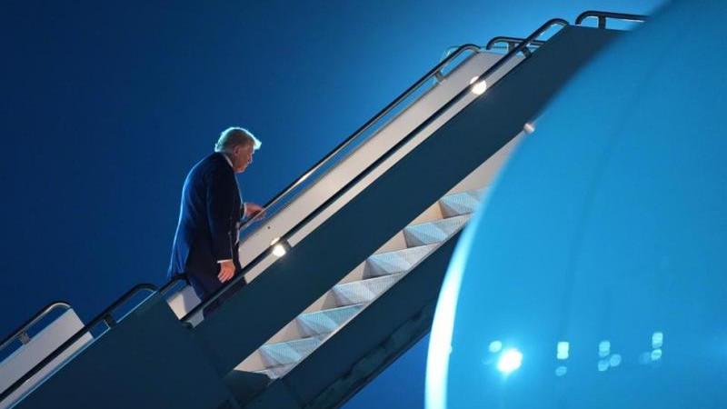 Трамп подверг критике свое фото на обложке журнала Time
