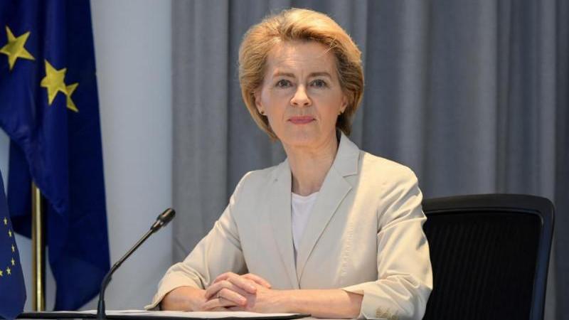 Фон дер Ляйен: Сербия не сможет присоединиться к ЕС без введения санкций против РФ