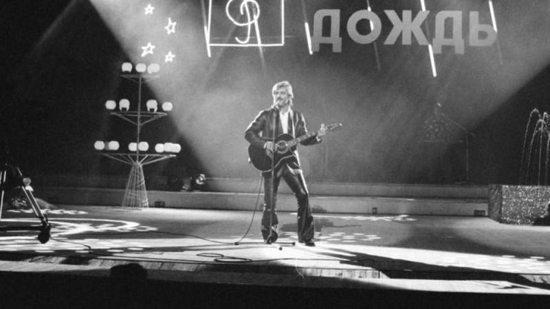 Ефрем Амирамов похоронен в городе Реховот в центральной части Израиля