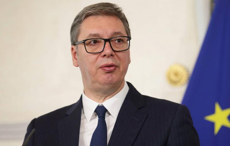 Вучич заявил о колоссальном давлении из-за намерения посетить Москву 9 мая